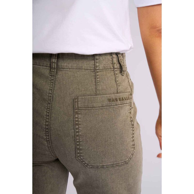 Vassalli Straight Leg Ankle Grazer Jean image number 10